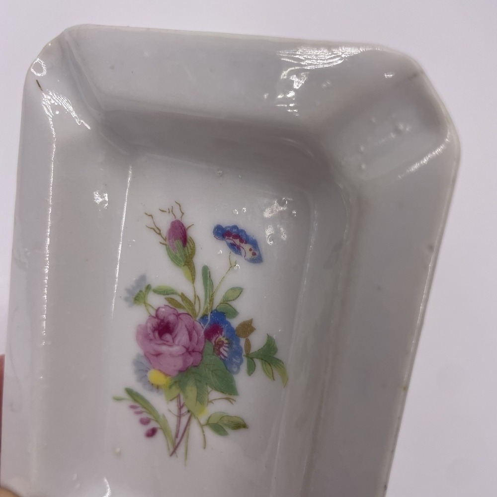 Vintage Ashtray ~ Porcelain‎ ~ Pretty Floral Design ~ 4 Slots~ made in Japan - Picture 7 of 9